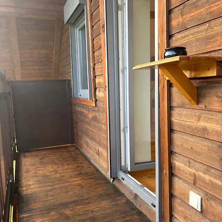Alpenappartement - *